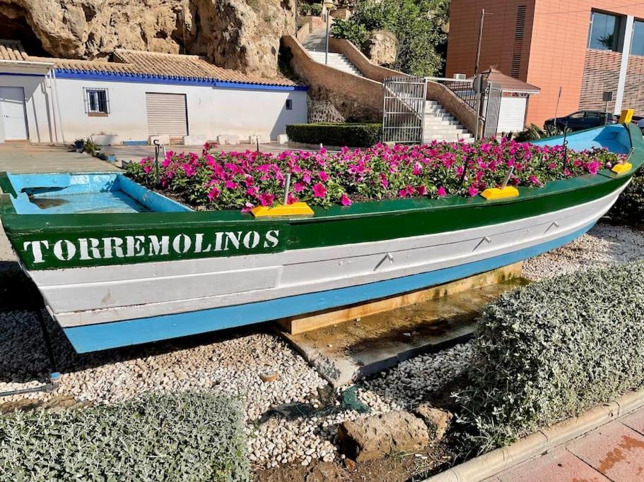 Вилла La Casa En La Carihuela Playa A 4 Minutos A Pie Торремолинос Экстерьер фото