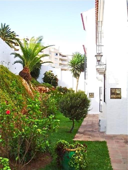 Вилла La Casa En La Carihuela Playa A 4 Minutos A Pie Торремолинос Экстерьер фото