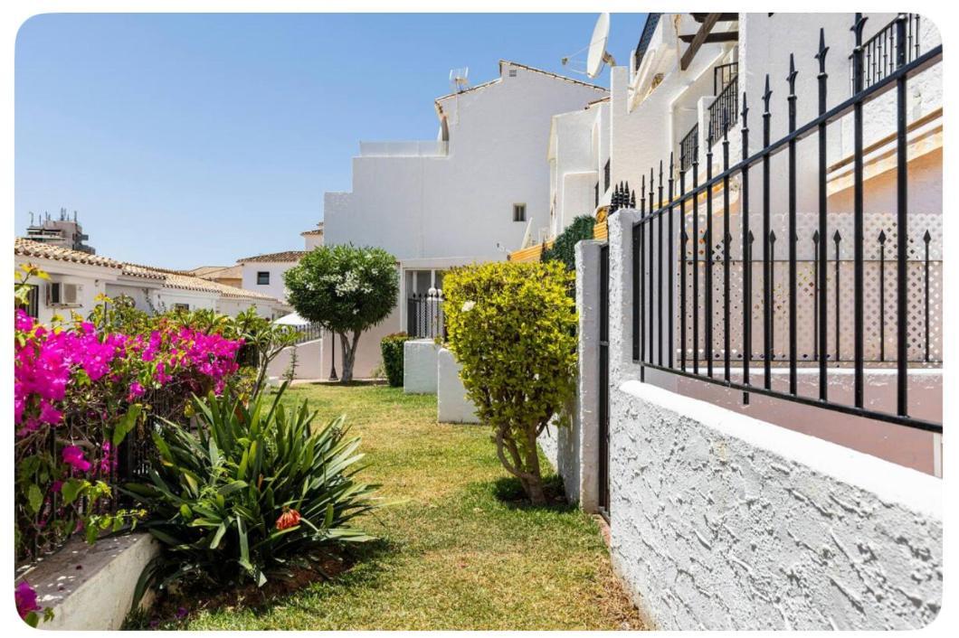 Вилла La Casa En La Carihuela Playa A 4 Minutos A Pie Торремолинос Экстерьер фото